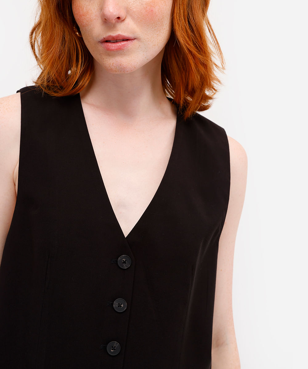 colete feminino de alfaiataria em viscose preto