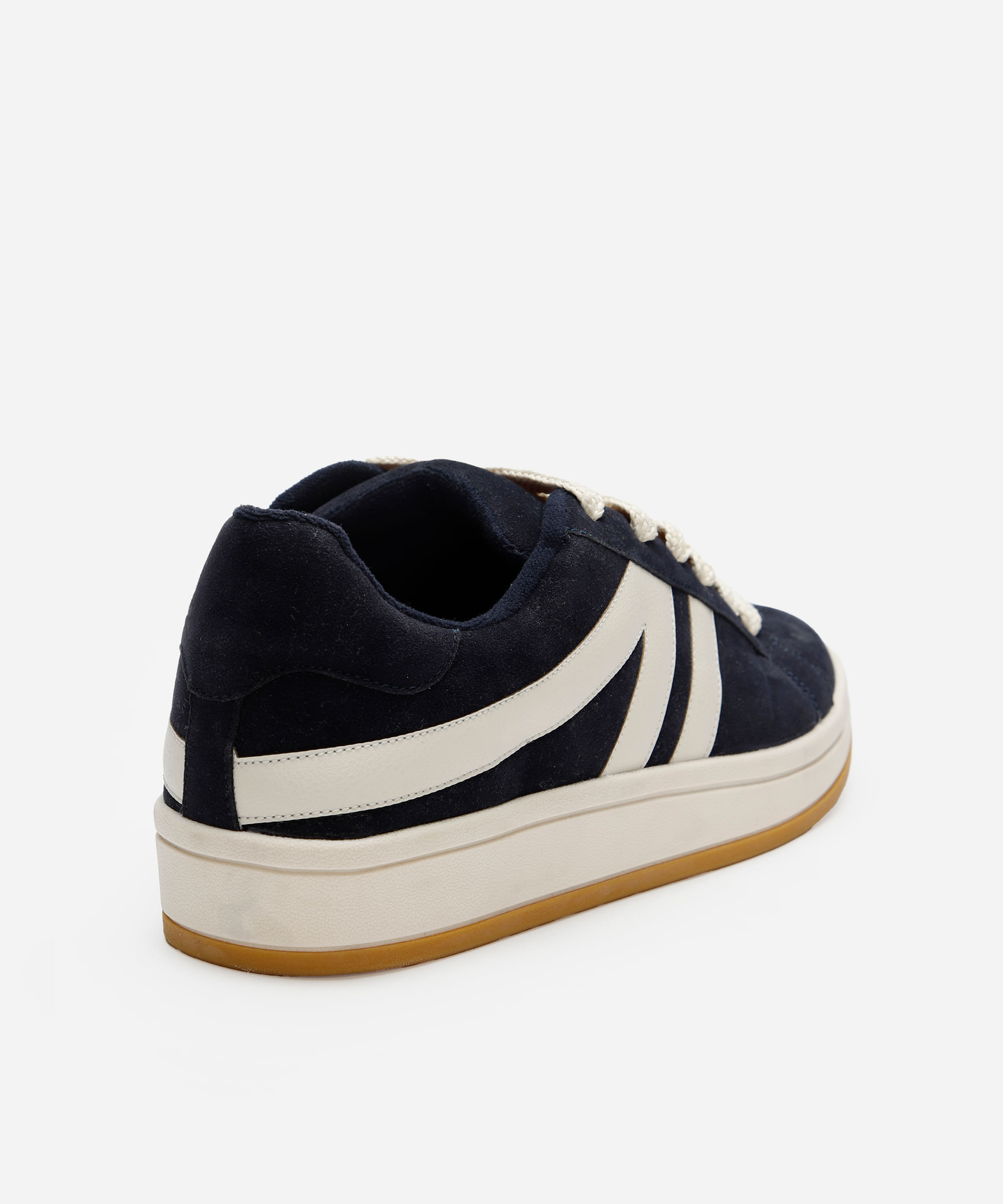 tênis casual com recortes azul