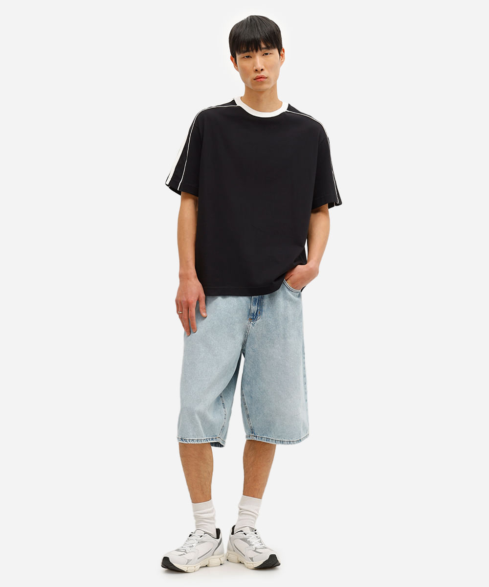 camiseta masculina de algodão com recorte e nervura preta