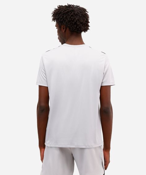 camiseta masculina esportiva com listras cinza