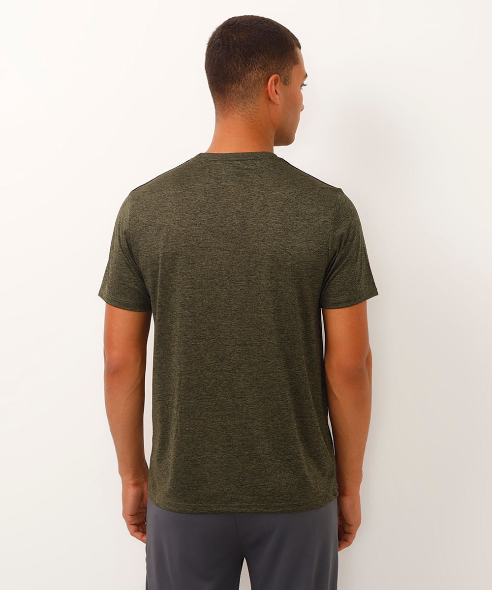 camiseta masculina esportiva com listras verde