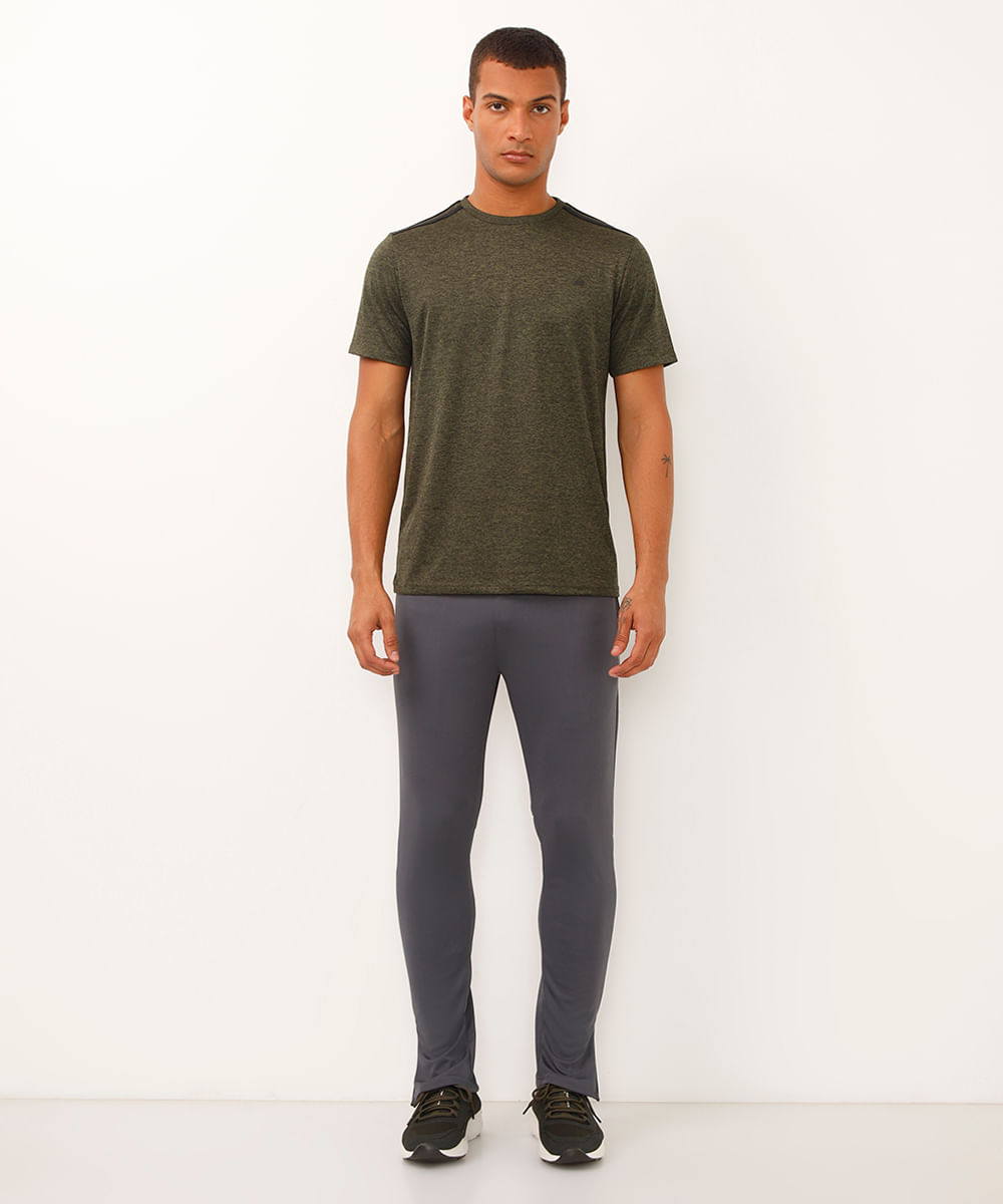 camiseta masculina esportiva com listras verde