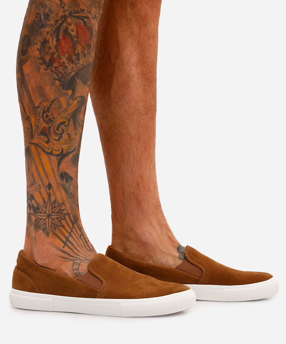 tênis slip on texturizado oneself marrom