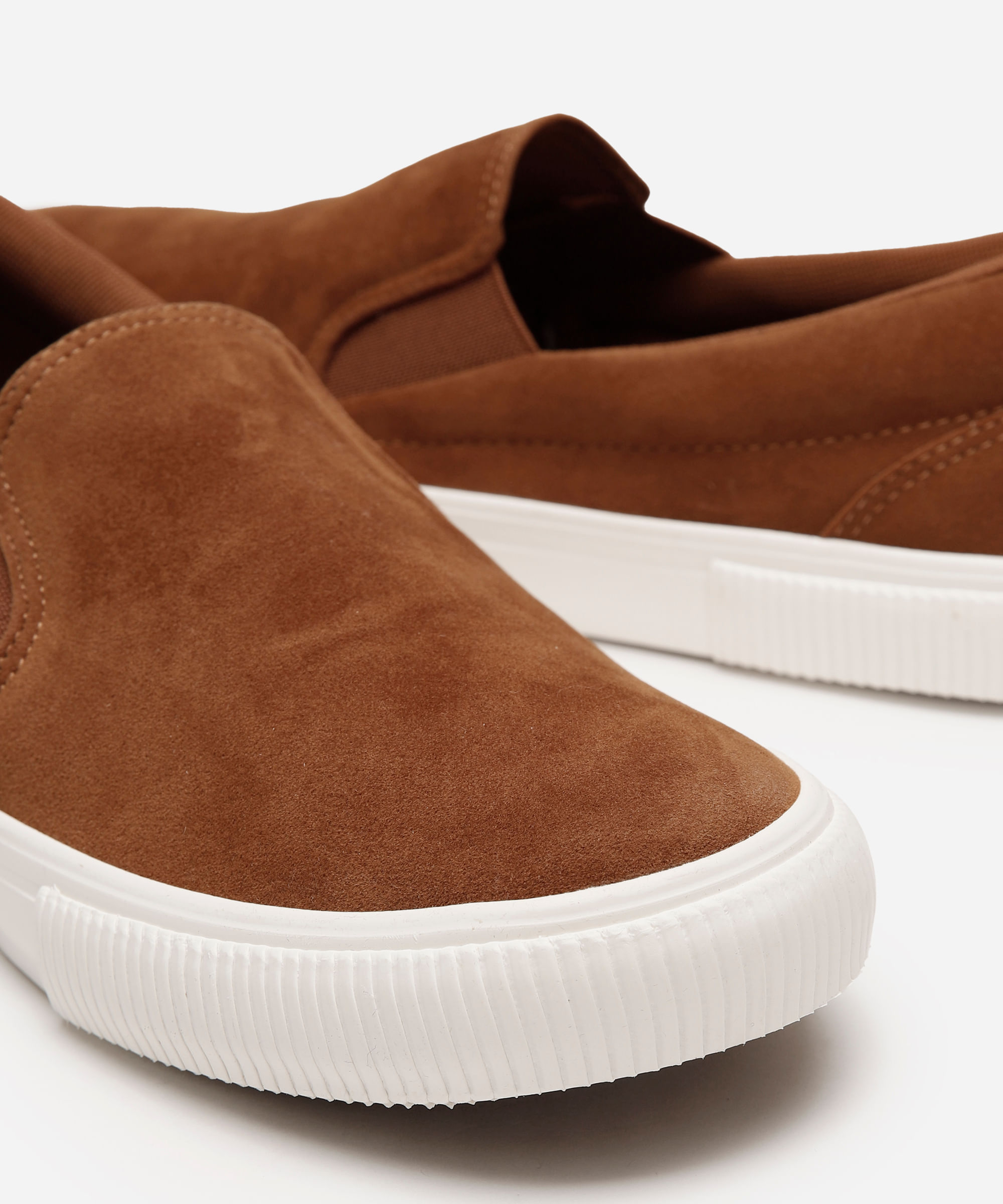 tênis slip on texturizado oneself marrom