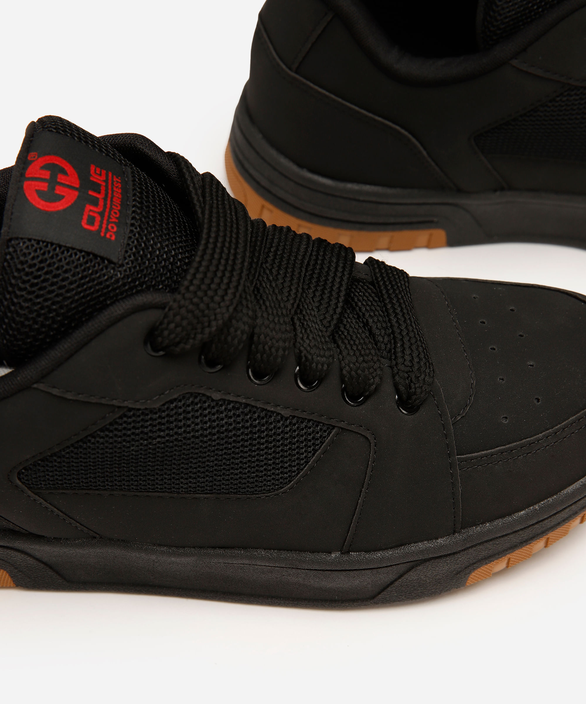tênis casual com recortes ollie - preto