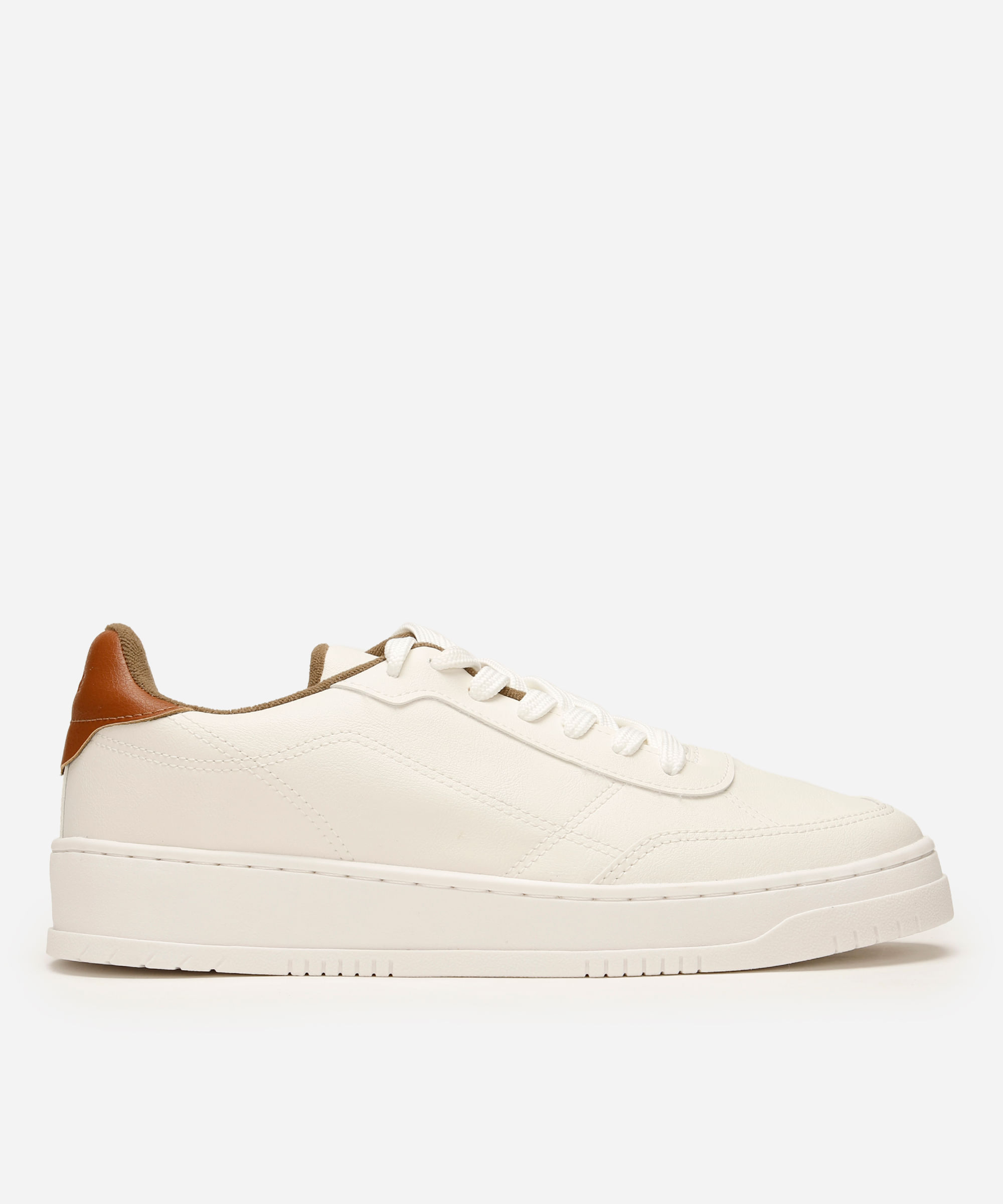 tênis casual branco