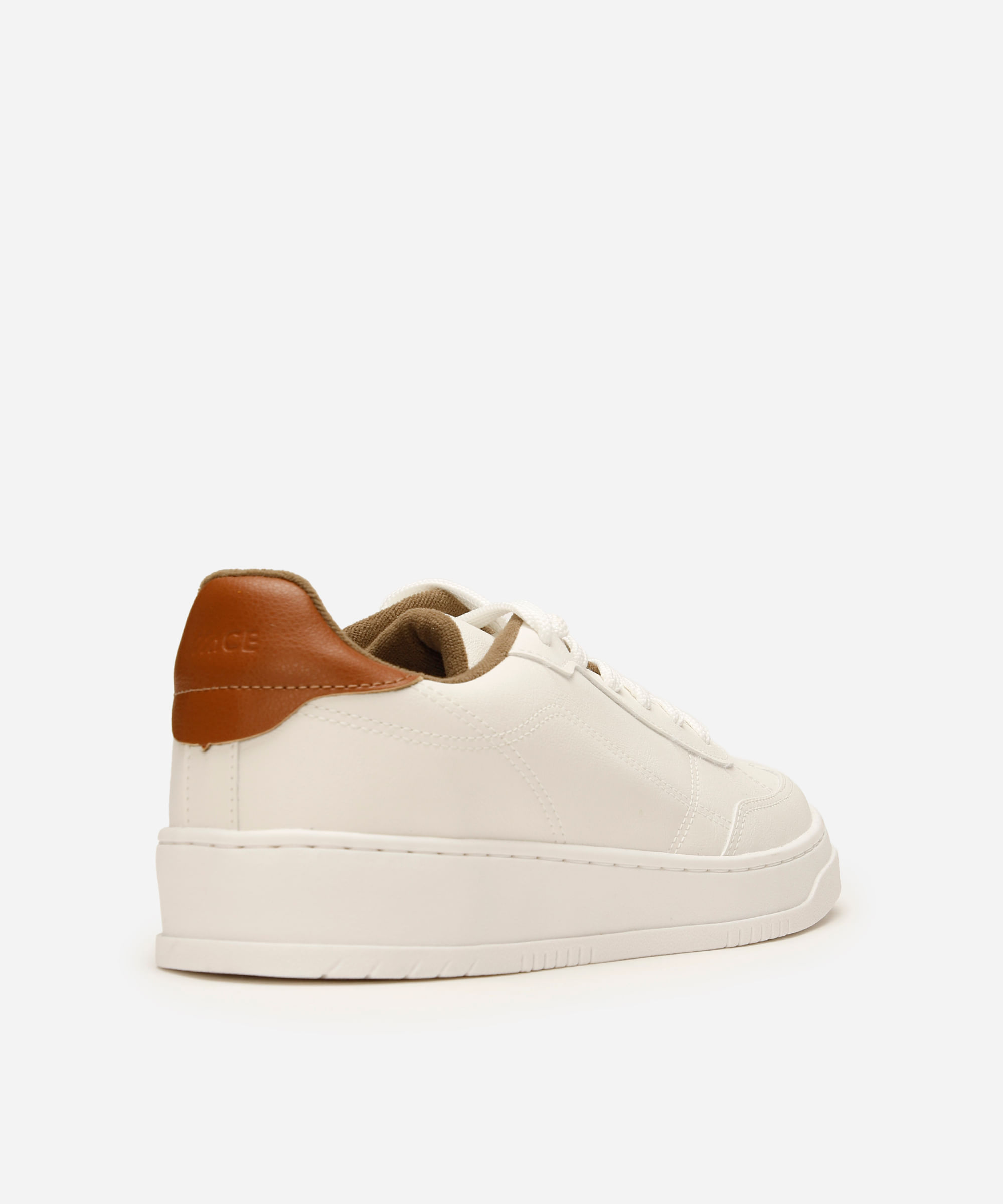 tênis casual branco