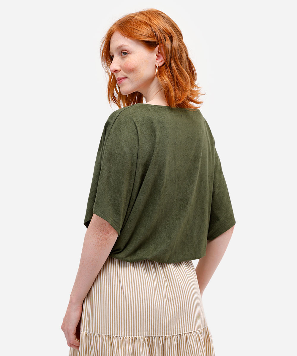 blusa feminina de suede decote v com aviamento verde