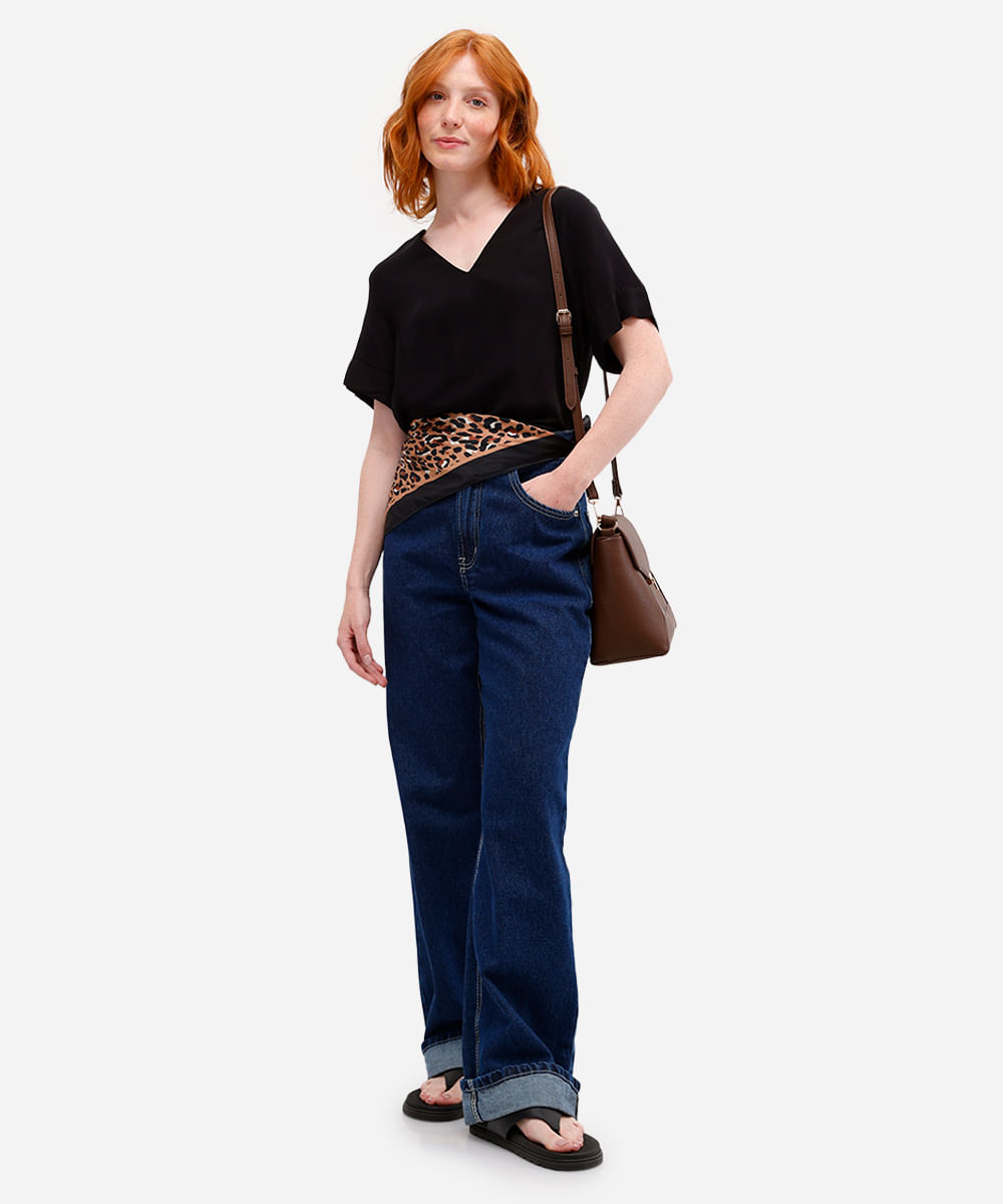 blusa feminina de viscose decote v manga curta preta