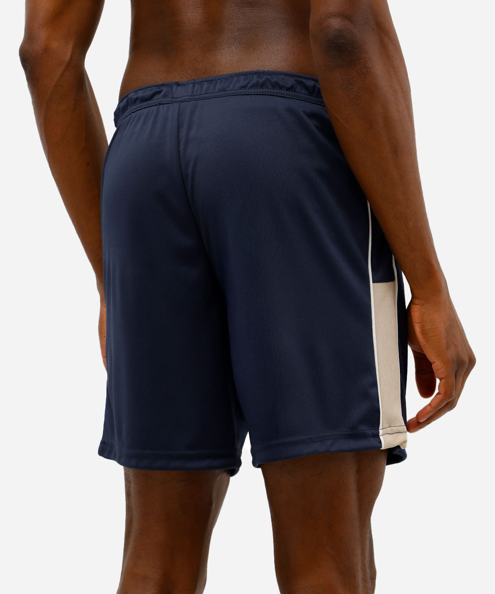 short masculino esportivo com recortes e nervuras azul