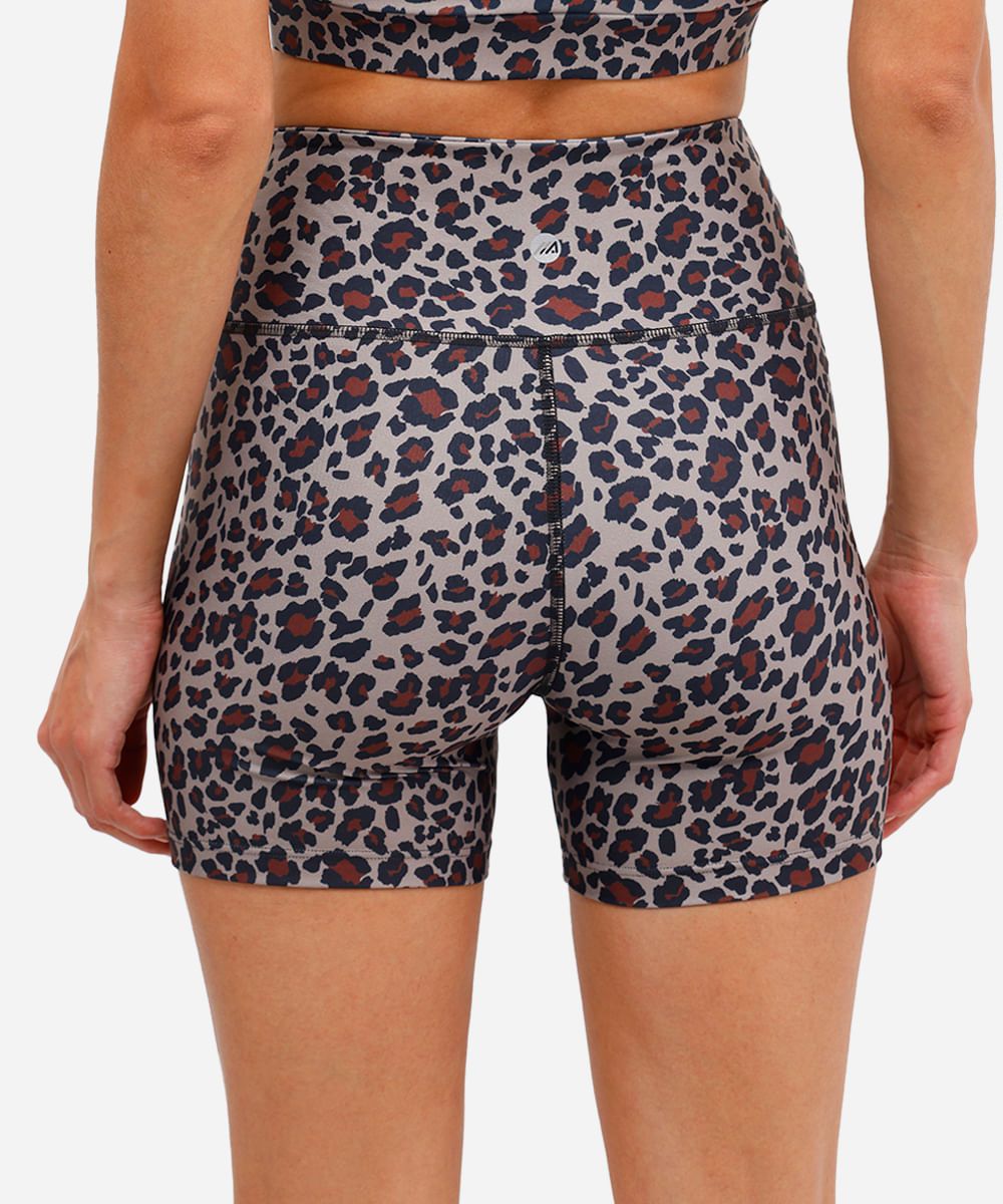 bermuda feminina esportiva animal print bege