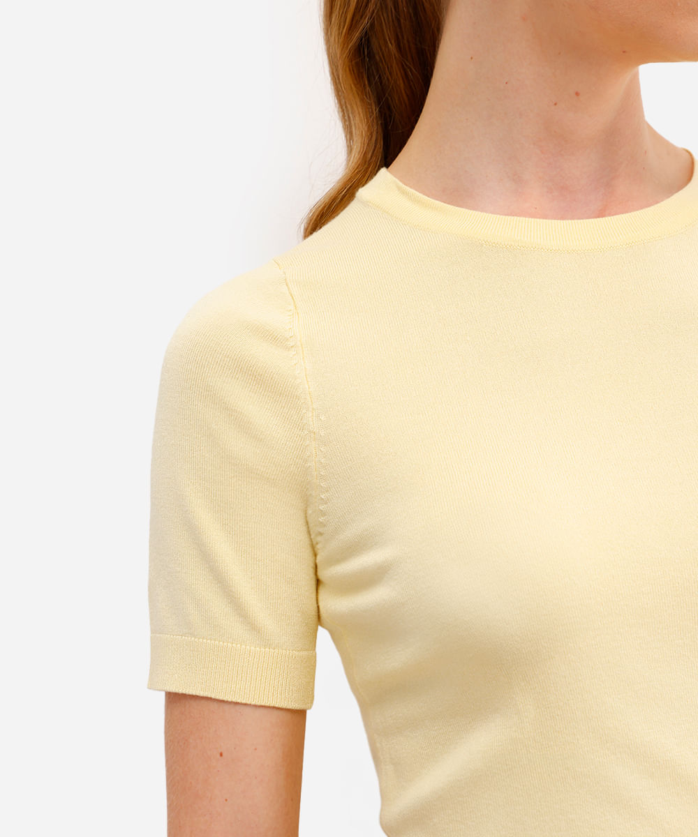 blusa cropped feminina de tricot manga curta amarela