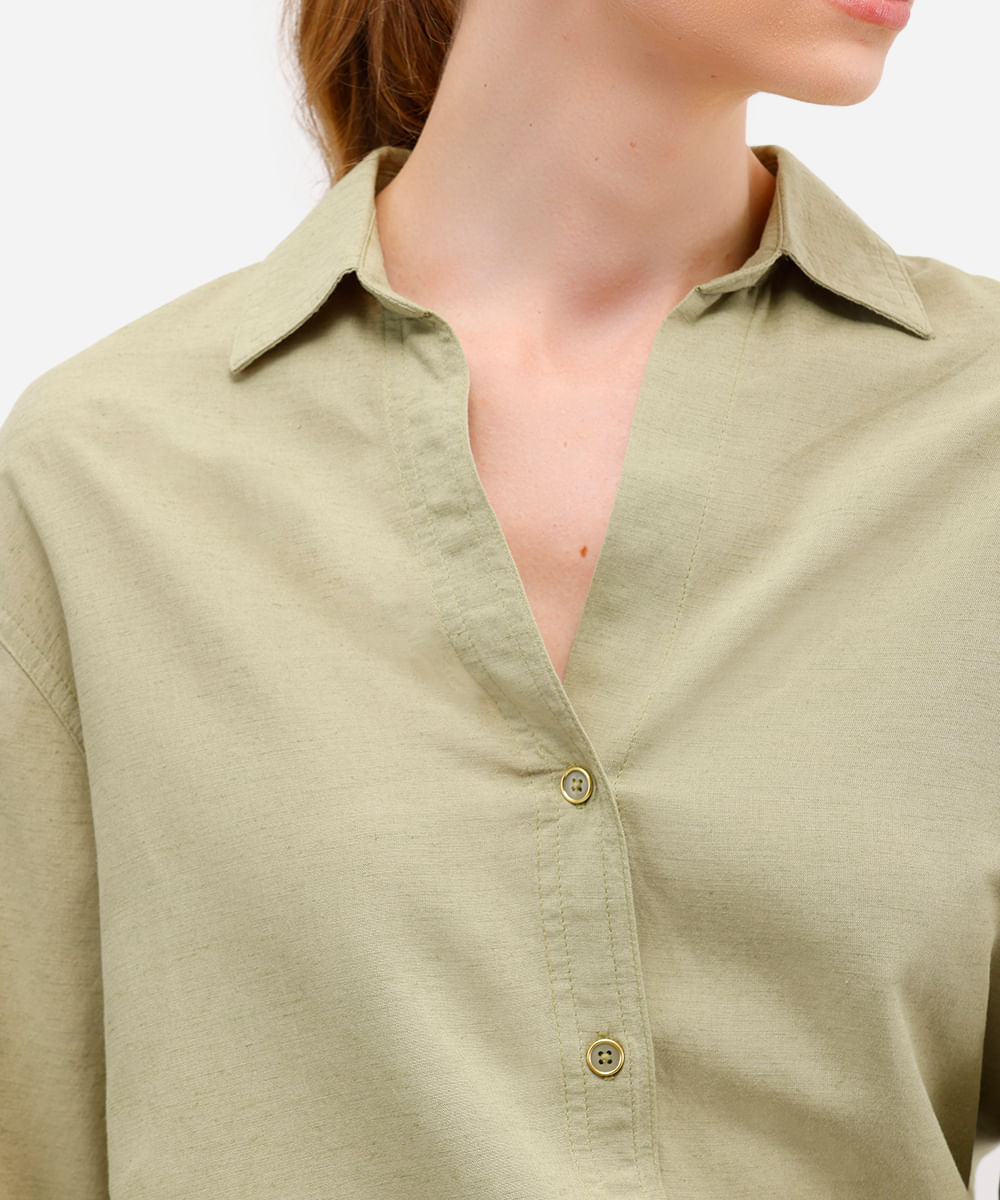 camisa feminina com linho verde