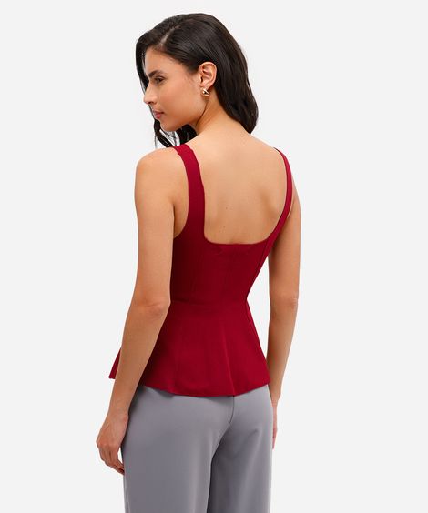 blusa feminina com recortes peplum vinho