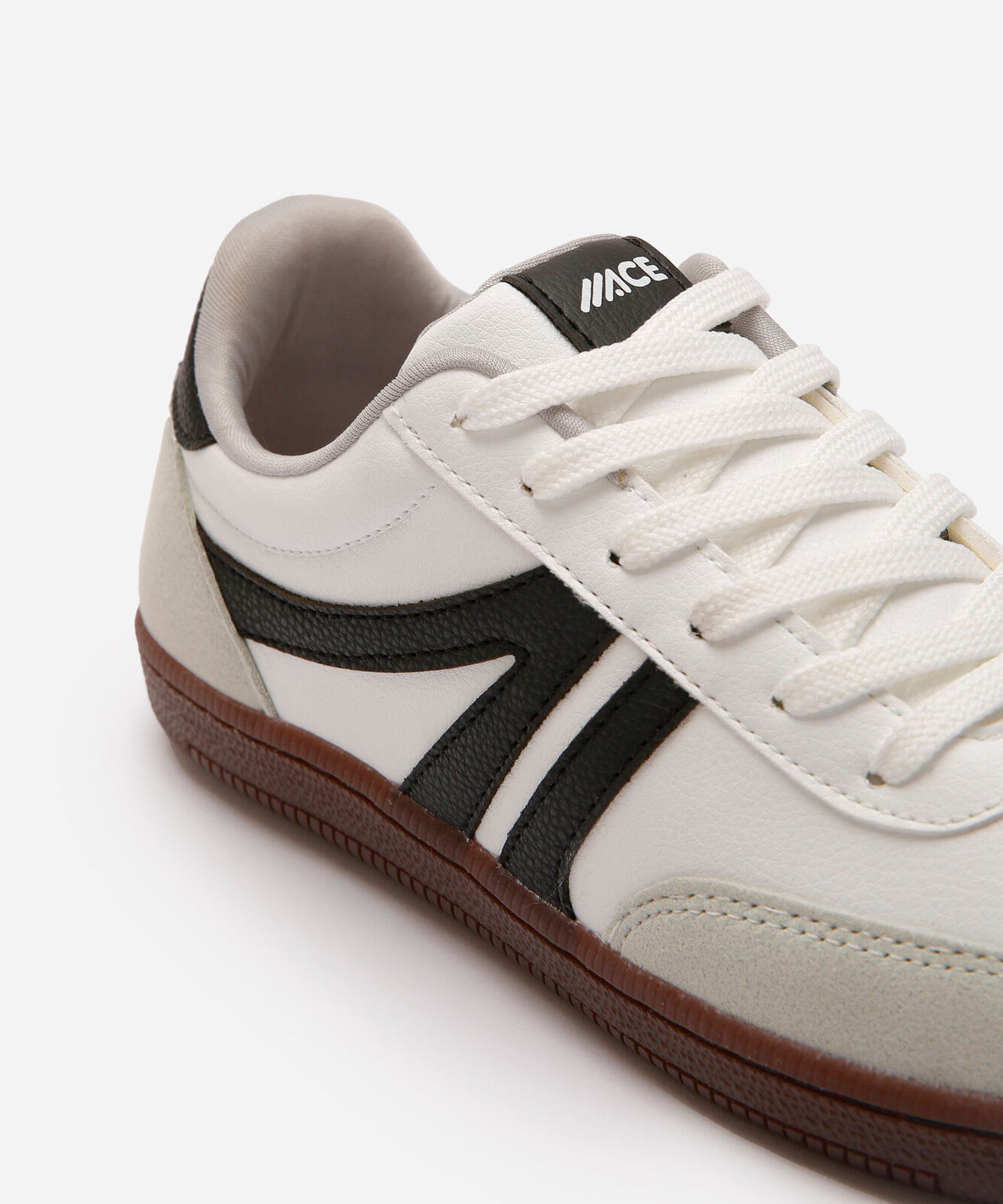 tênis bossa com recortes bicolor ace branco