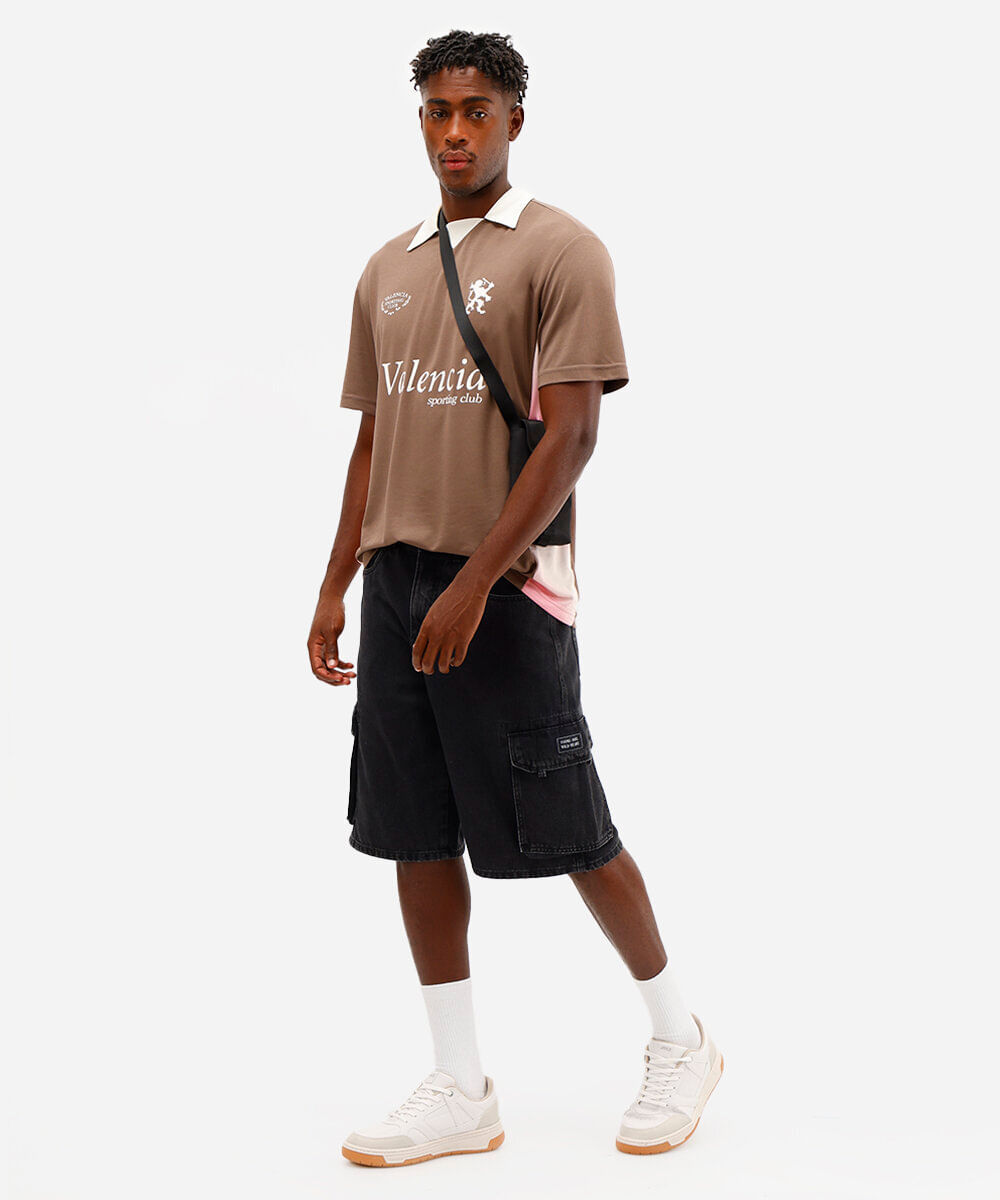 camiseta retrô unissex com gola manga curta valencia marrom