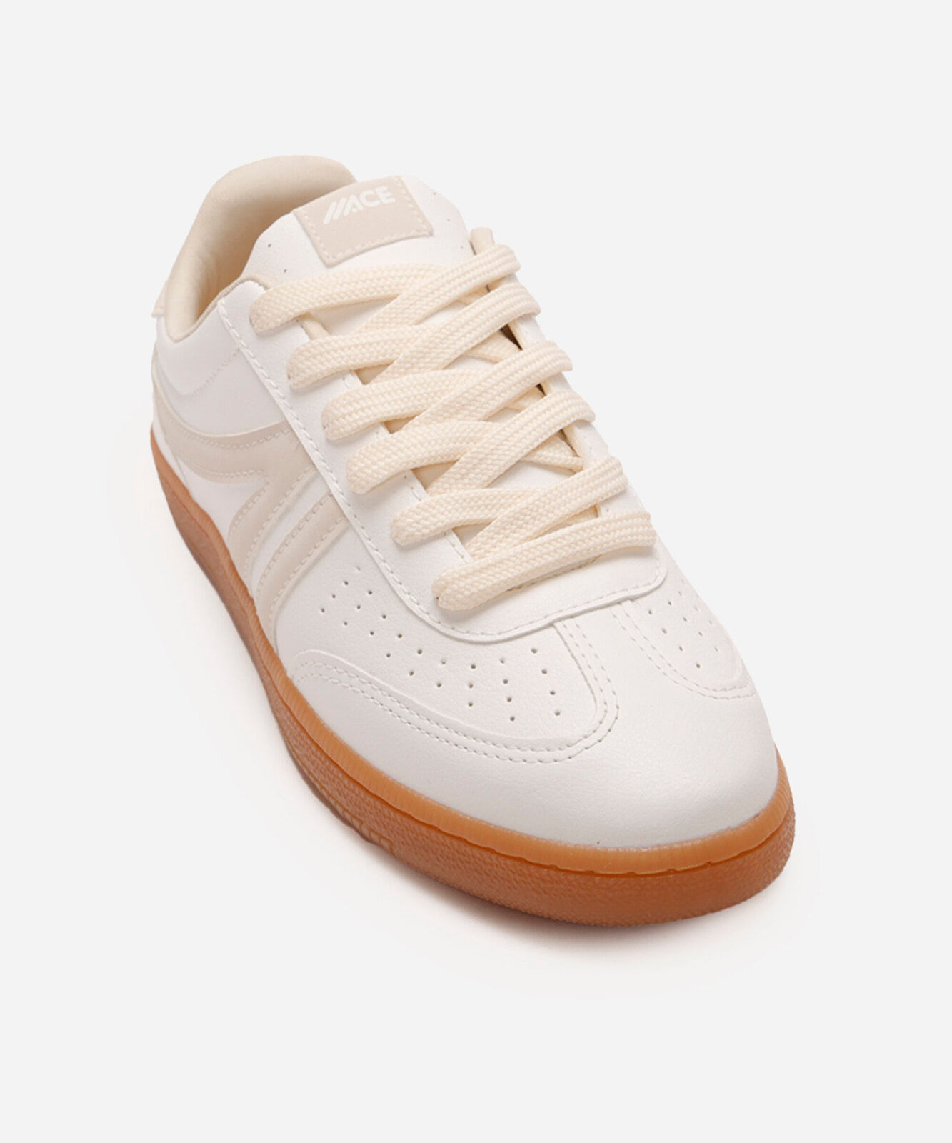 tênis bossa com recortes ace branco