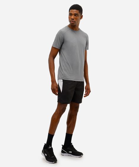 short masculino com bolsos e cordão preto