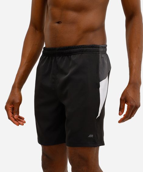 short masculino com bolsos e cordão preto