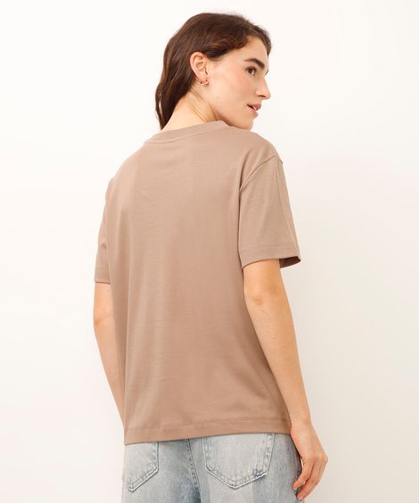 camiseta comfort feminina de algodão peruano interlock bege
