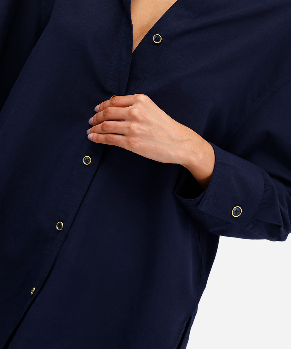 camisa feminina com linho azul
