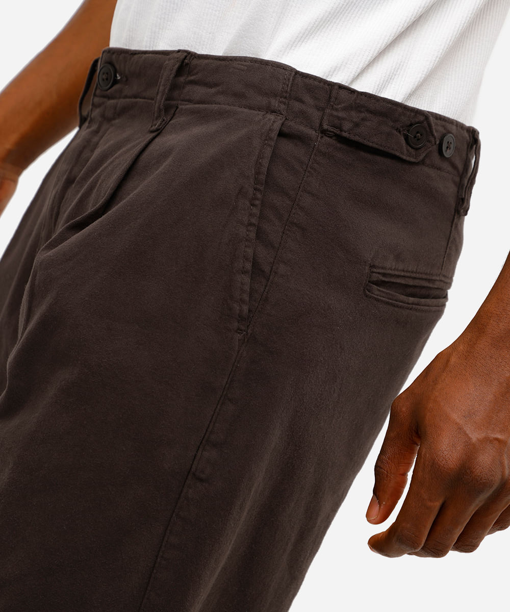 calça masculina de sarja cintura ajustável marrom