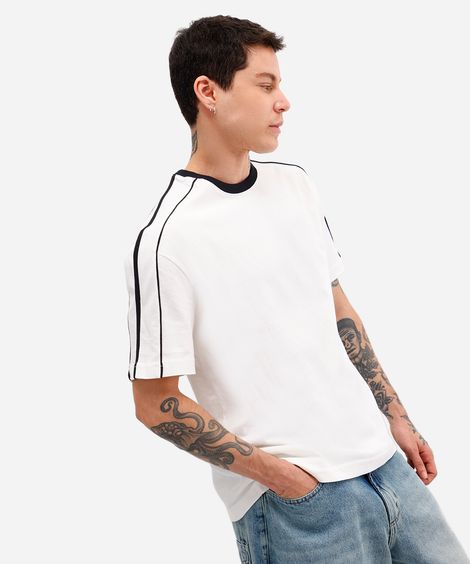camiseta masculina de algodão com recorte e nervura off white