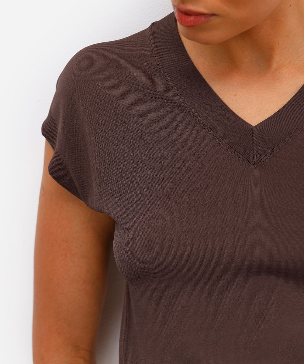 blusa feminina de tricot decote v marrom