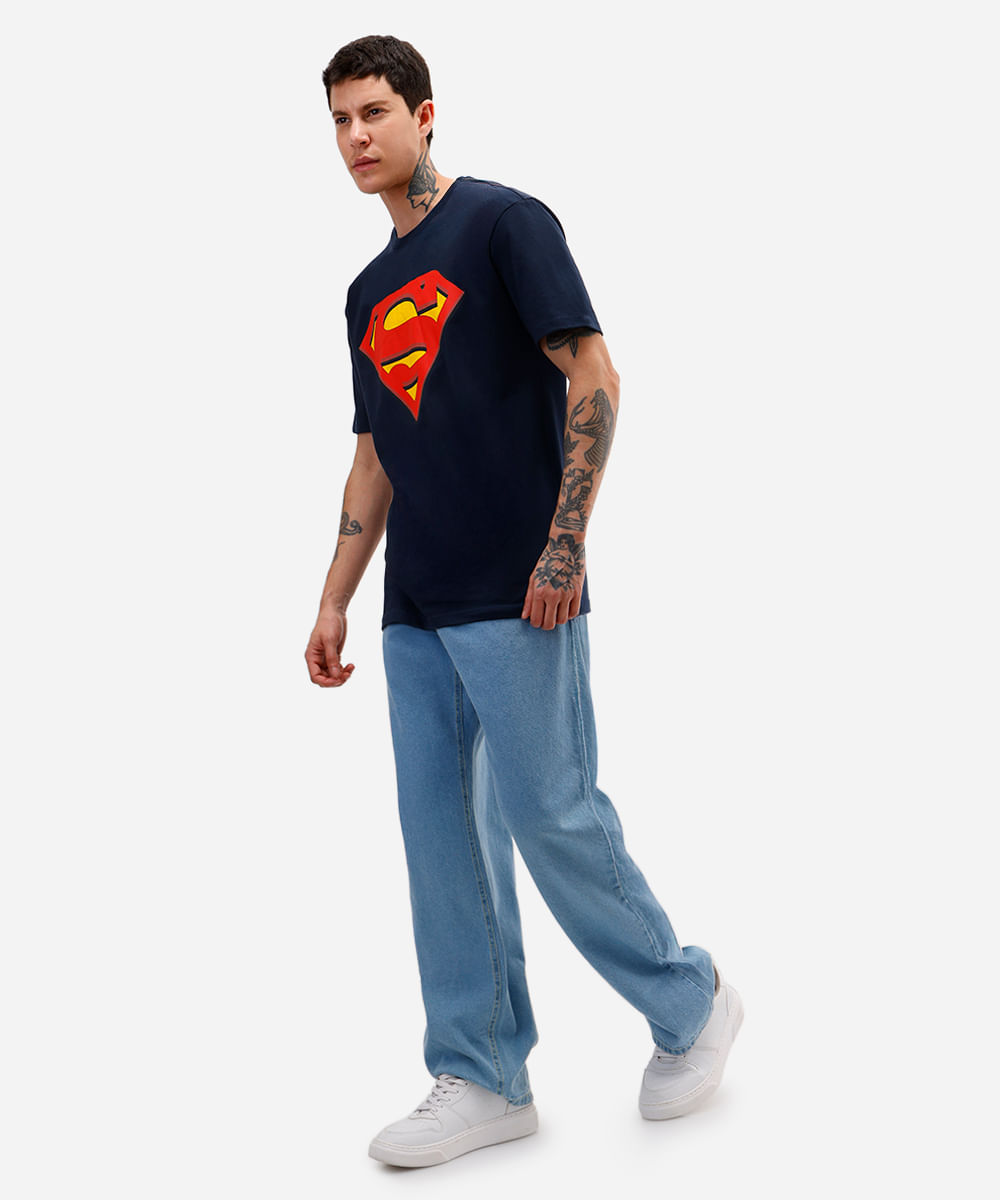 camiseta relaxed fit de algodão manga curta super homem azul