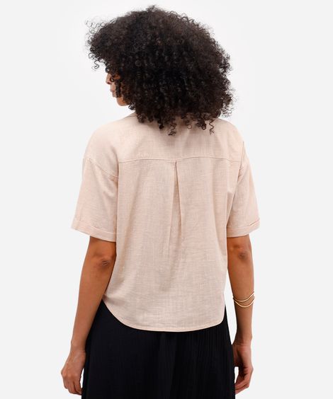 camisa feminina de algodão manga curta com bolsos bege