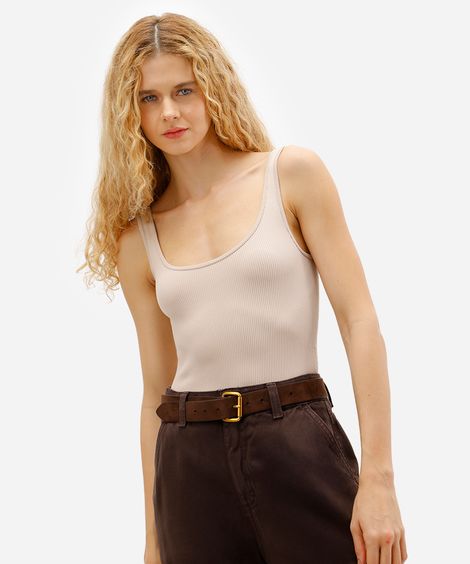 body básico de poliamida canelado bege