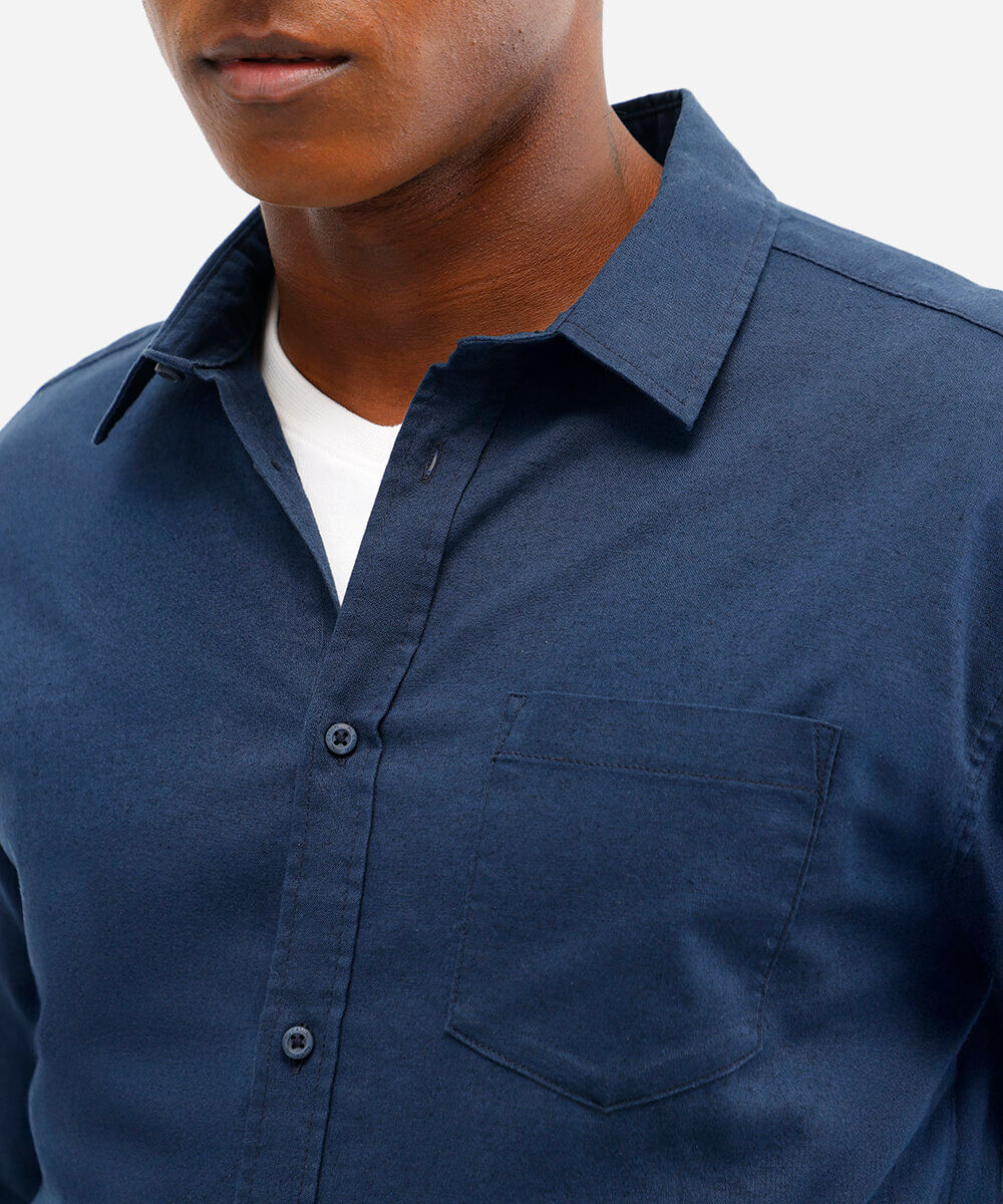 camisa comfort com linho manga longa azul marinho