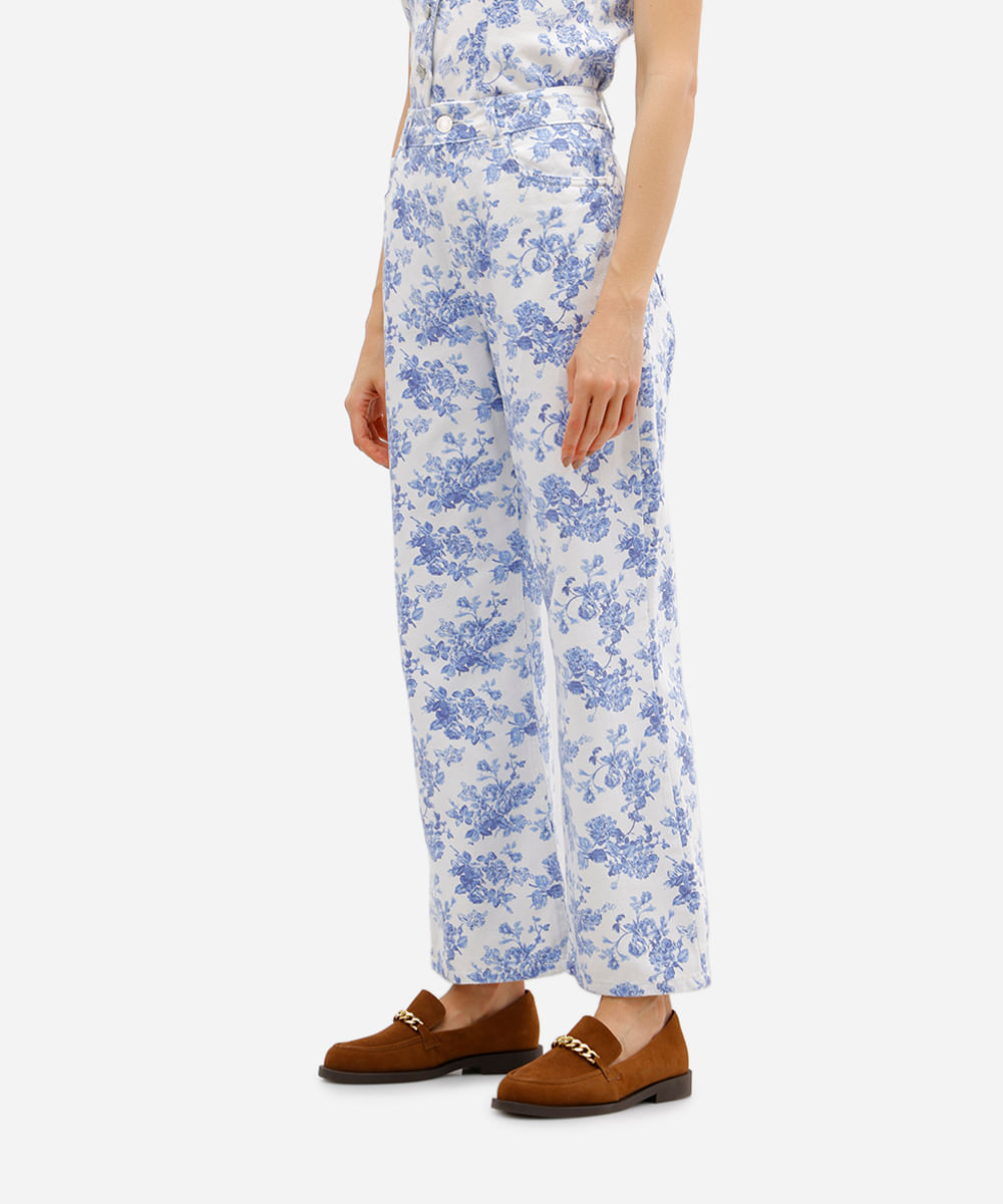 calça wide leg slim feminina de sarja floral off white