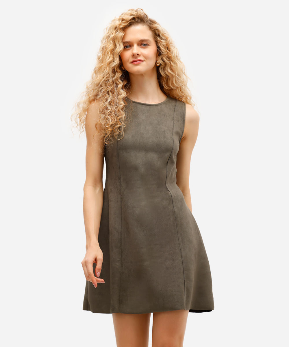 vestido curto feminino de suede com recortes verde
