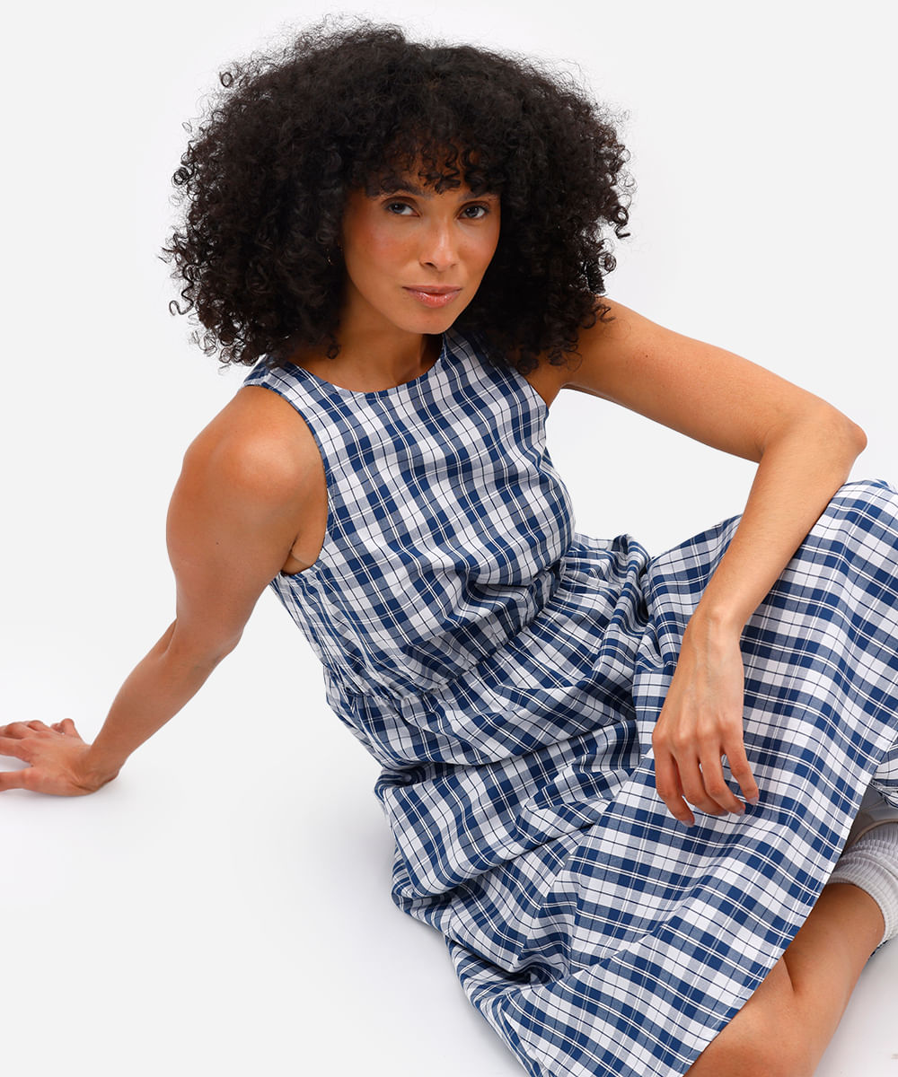 vestido halterneck feminino xadrez azul