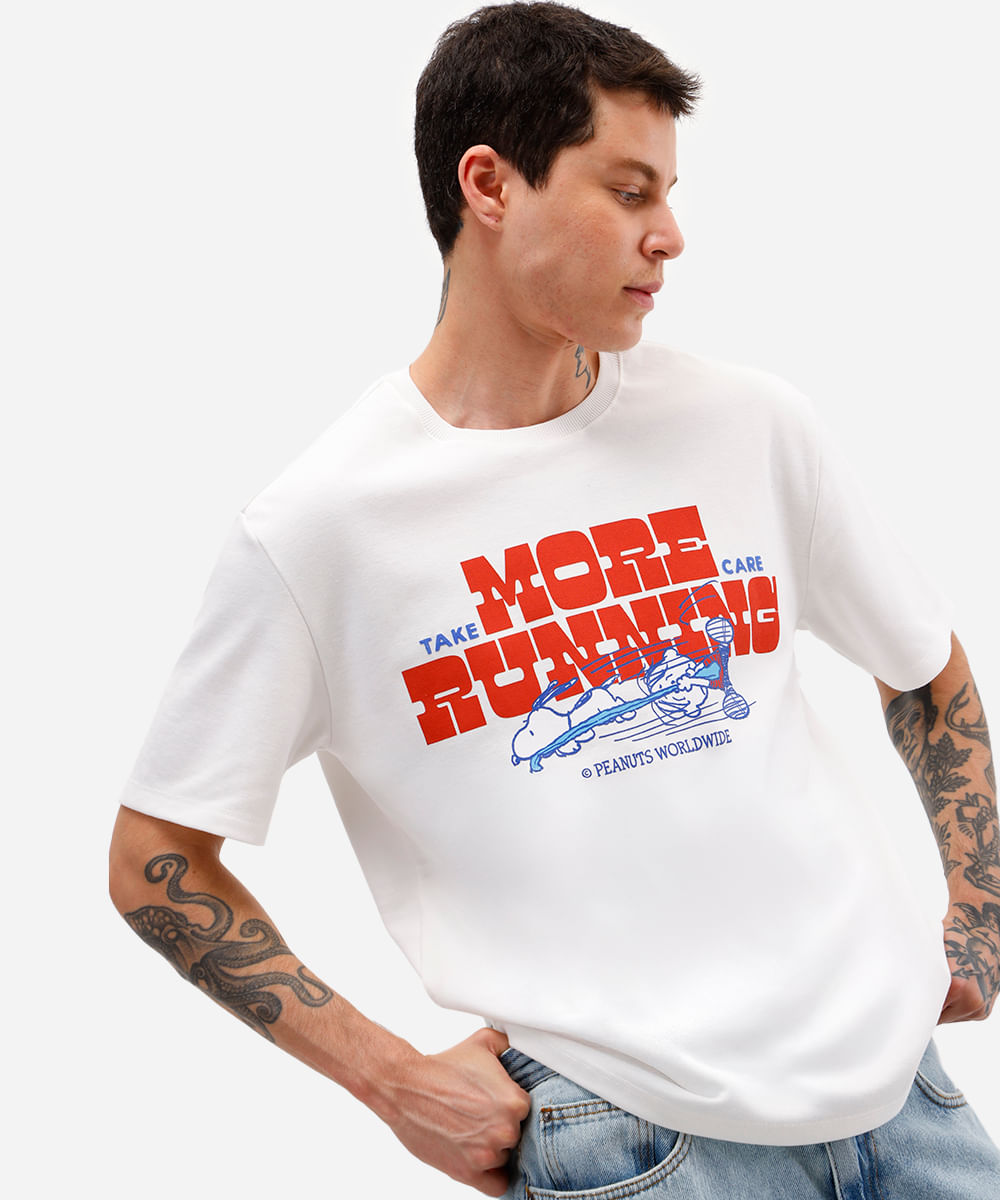 camiseta masculina manga curta snoopy off white