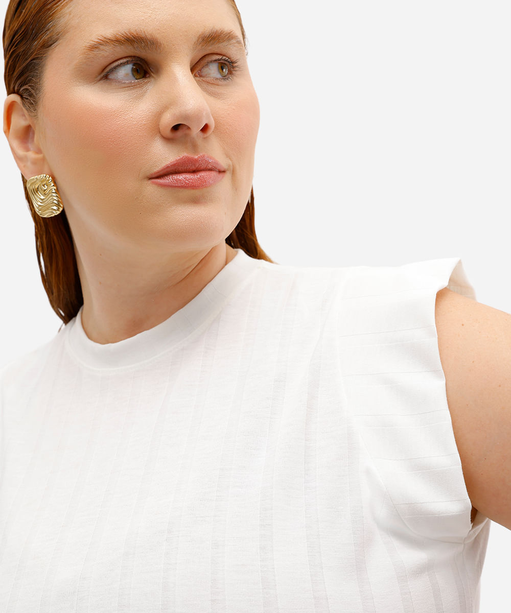 blusa muscle feminina canelada plus size off white