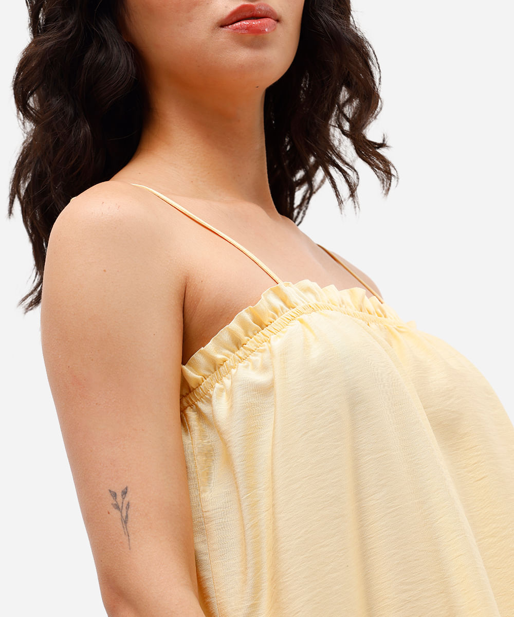 blusa alça fina feminina de viscose com babado amarela