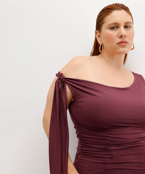 regata feminina com franzido e amarração mindset plus size vinho
