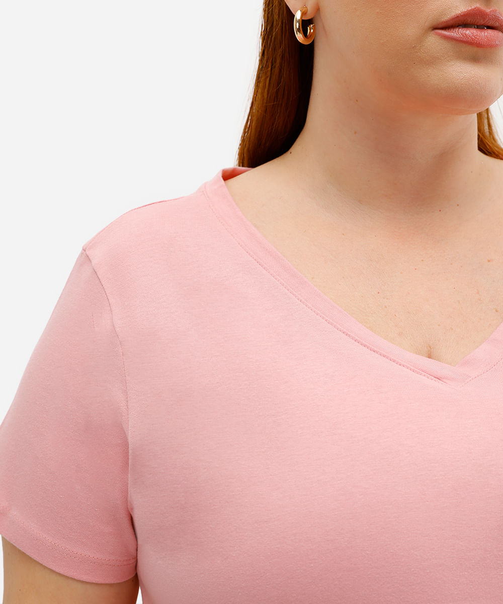 blusa plus size manga curta decote v rosa