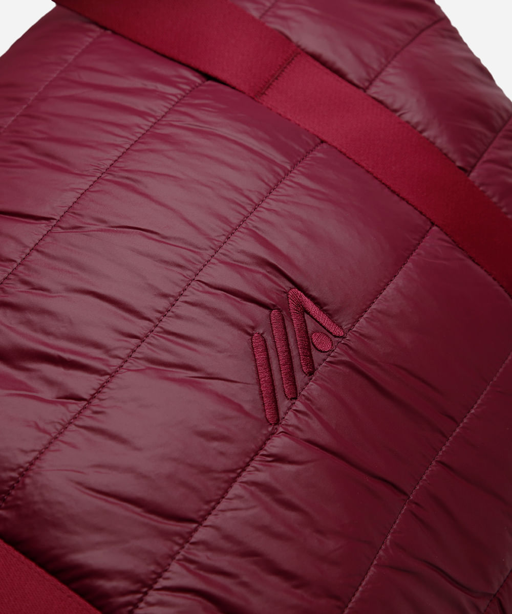 bolsa puffer esportiva vinho