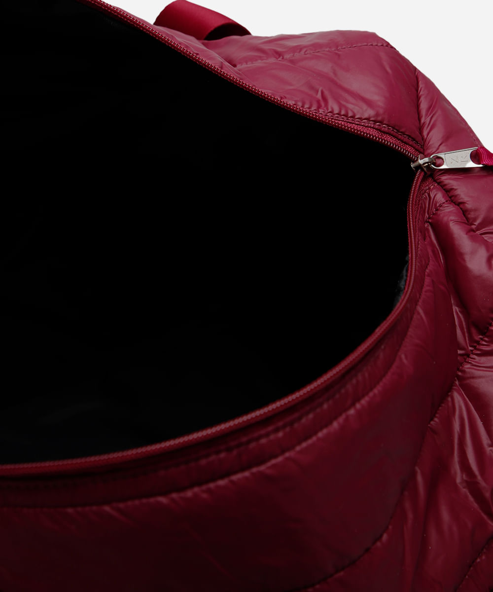 bolsa puffer esportiva vinho