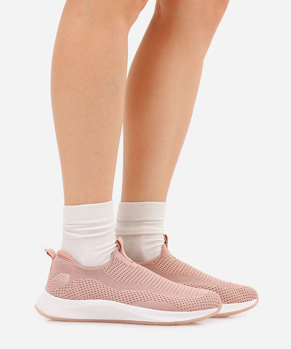 tênis esportivo rosa