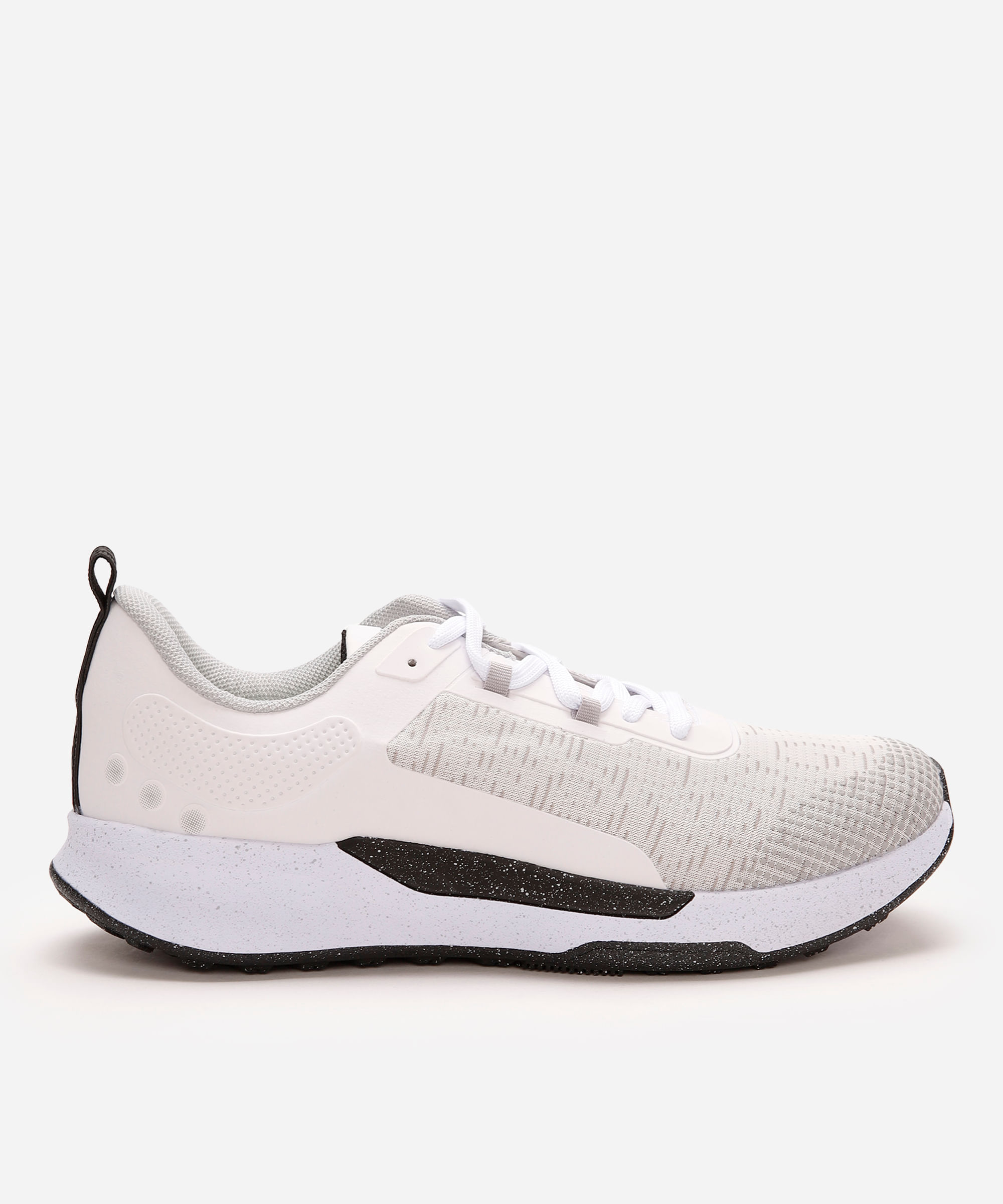 tênis esportivo masculino com recortes branco