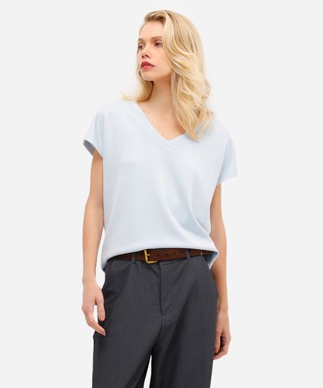 blusa básica feminina decote v manga curta azul