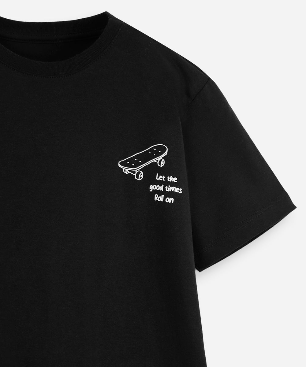camiseta de algodão juvenil skate preta