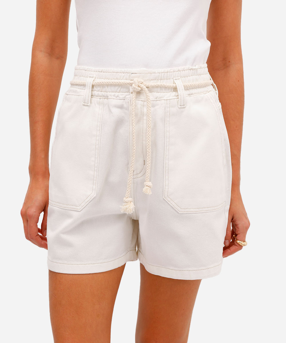 short clochard feminino de sarja com cordão off white