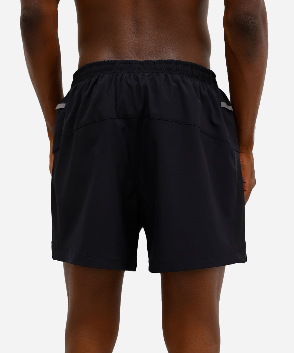 short running masculino esportivo com recorte e refletivos preto