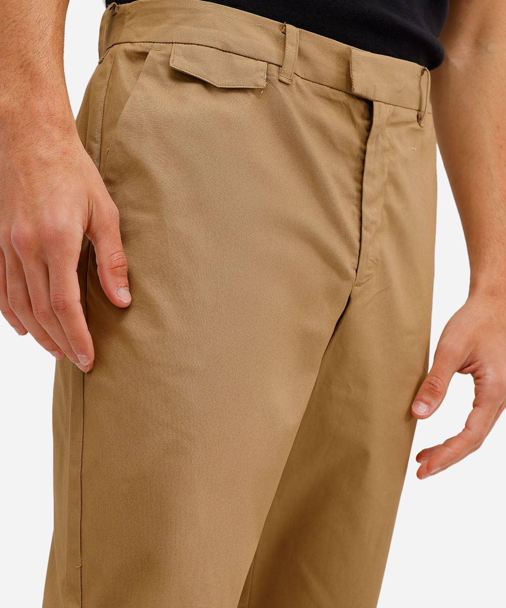 calça slim masculina de alfaiataria bege