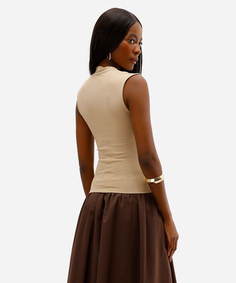 regata feminina com viscose decote v bege